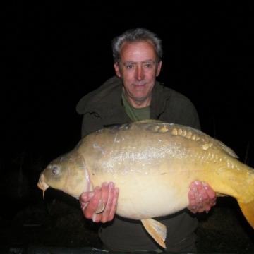 Carp (31lbs 2oz ) caught by Paul Jeive at  France.