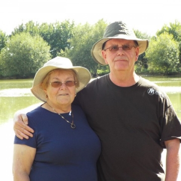 Carp (0lbs 0oz ) caught by Paul Shaw and Jenny Meider at  France.