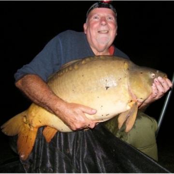 Carp (38lbs 4oz ) caught by Peter Lang at  France.