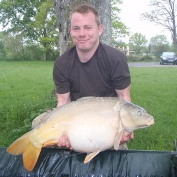 Carp (30lbs 4oz ) caught by Shaun Cooper at  France.