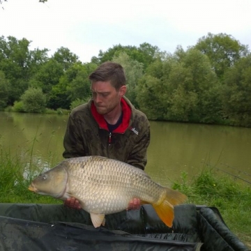 Carp (24lbs 0oz ) caught by Shaun Higgins at  France.