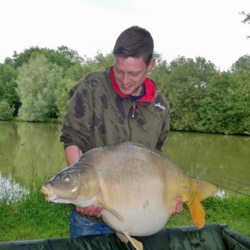 Carp (35lbs 0oz ) caught by Shaun Higgins at  France.