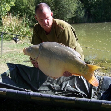 Carp (37lbs 7oz ) caught by Stephen Eastwood at  France.