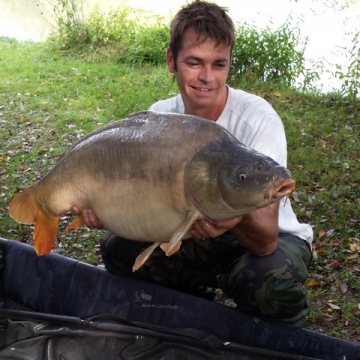 Carp (33lbs 0oz ) caught by Steve Lane at  France.