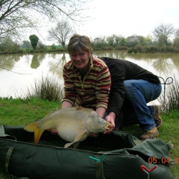 Carp (22lbs 0oz ) caught by Sue Blackman at  France.