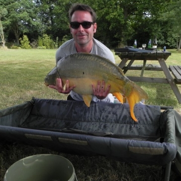 Carp (32lbs 0oz ) caught by Tim Churchill at  France.