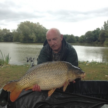 Carp (35lbs 0oz ) caught by Trevor Burgess at  France.