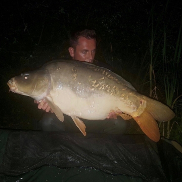 Carp (33lbs 0oz ) caught by James Anderson at  France.