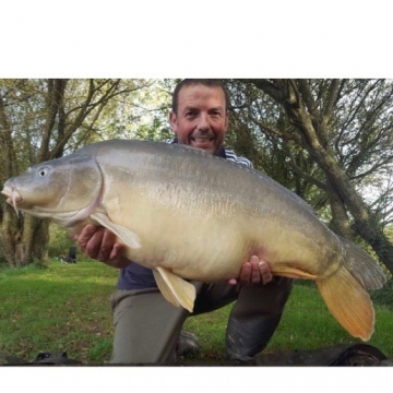 Carp (41lbs 0oz ) caught by James Stottor (PB) at  France.