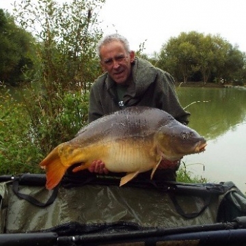 Carp (37lbs 12oz ) caught by Paul Jeive at  France.