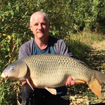 Carp (0lbs 0oz ) caught by Philip English at  France.